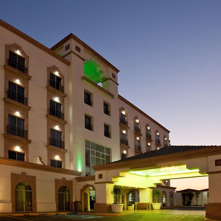 Holiday Inn Leon, An Ihg Hotel Exterior photo