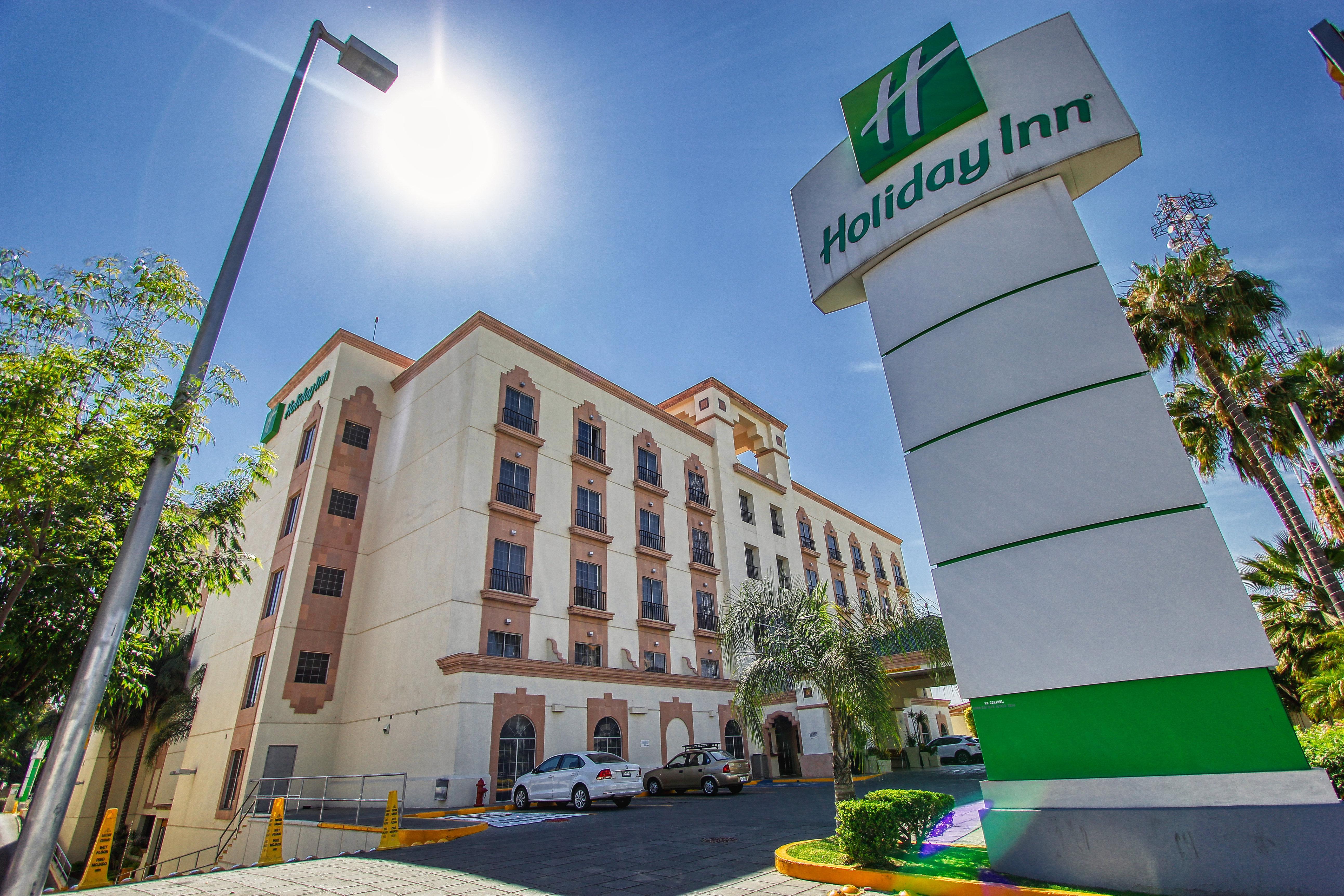 Holiday Inn Leon, An Ihg Hotel Exterior photo